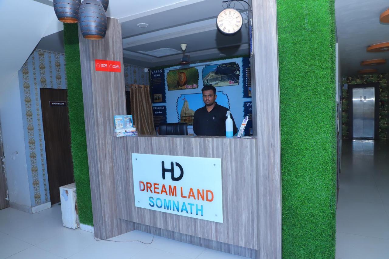 Hotel Dreamlnd Somnāth Esterno foto
